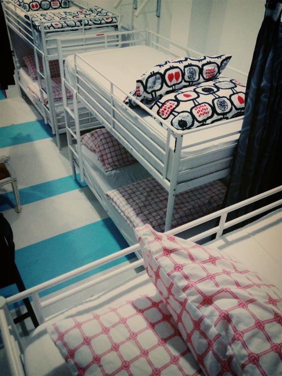 Drop Inn Singapore Room photo