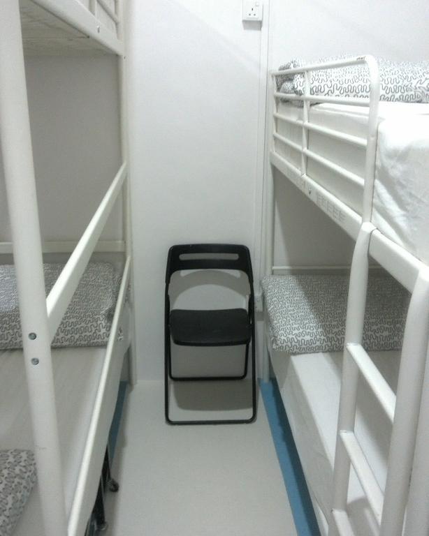 Drop Inn Singapore Room photo