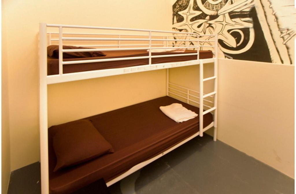 Drop Inn Singapore Room photo